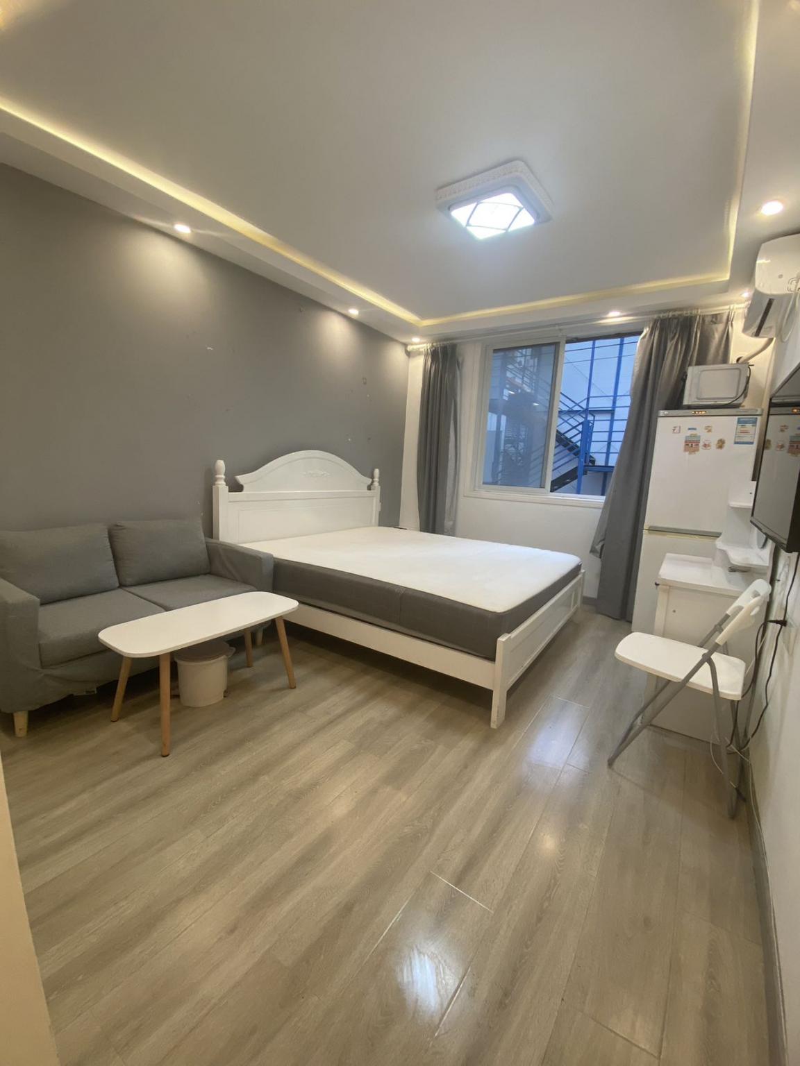 Move2china Housing in Shanghai,Apartments,Old house,Villa,Serviced