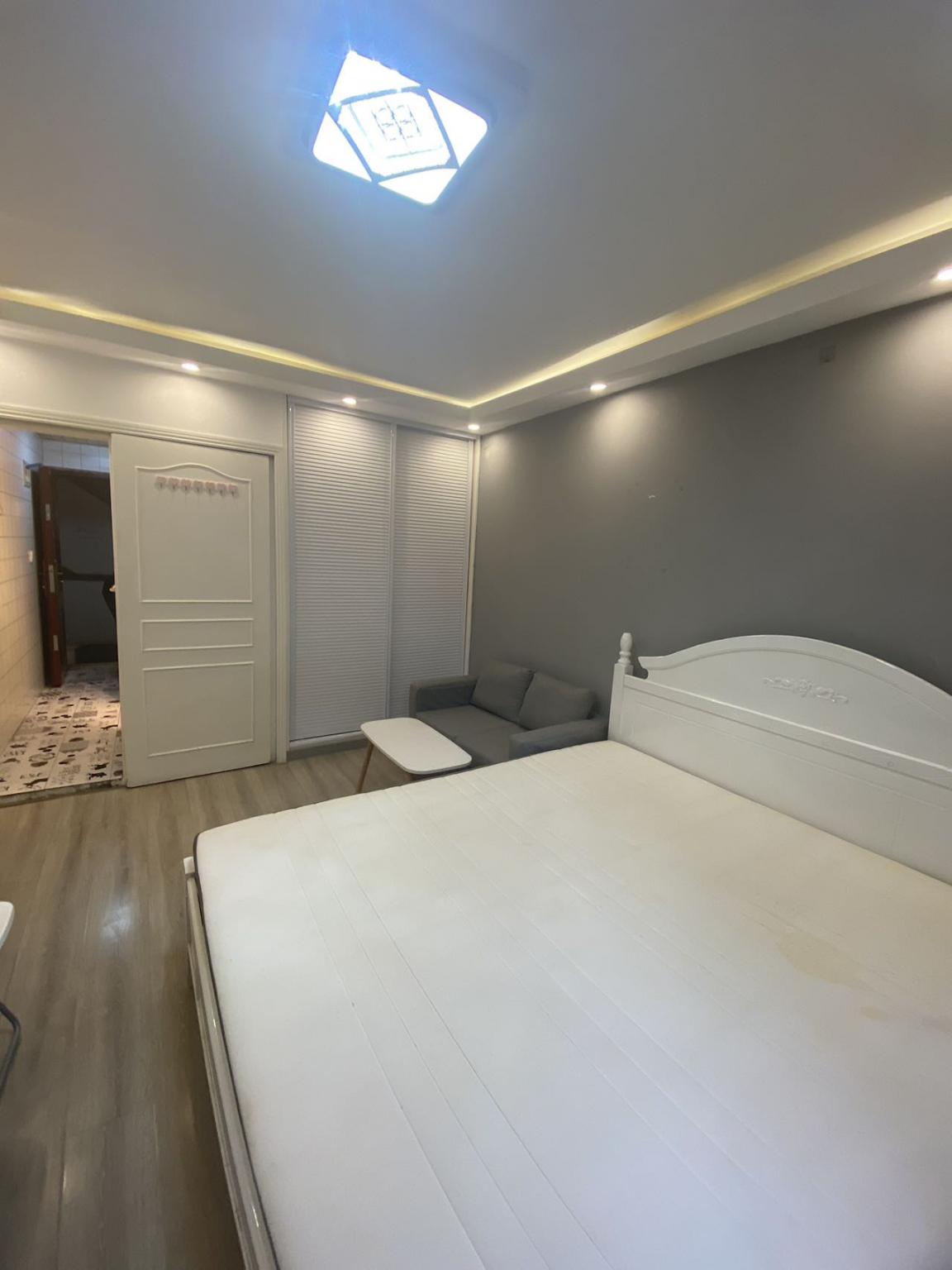 Move2china Housing in Shanghai,Apartments,Old house,Villa,Serviced